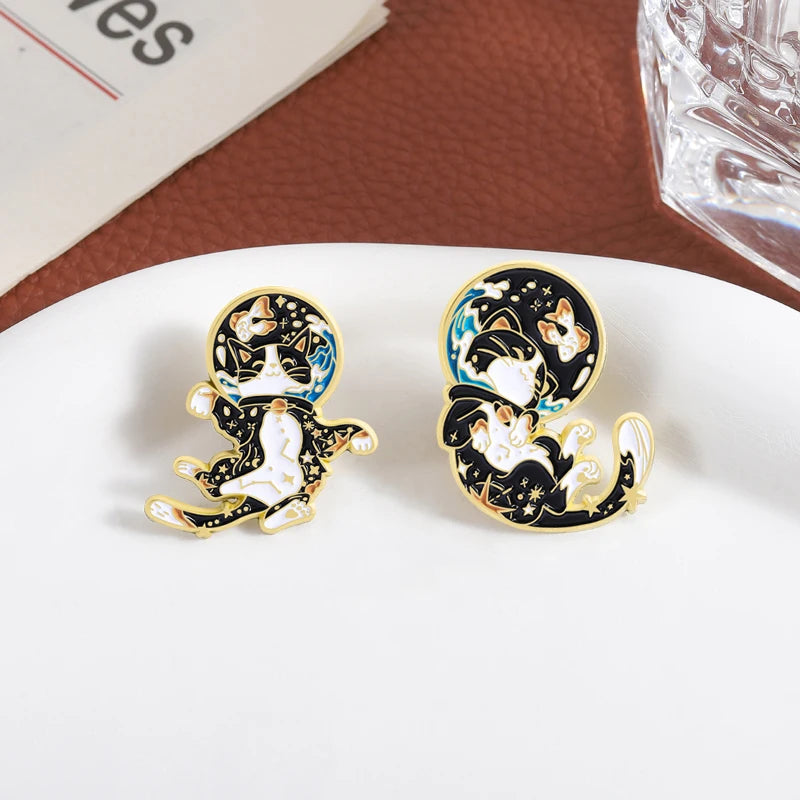 Cartoon Space Astronaut Cat Collection Enamel Pins Cute Cat Constellation And Fish Tank Brooches Lapel Hat Badge Jewelry Gifts